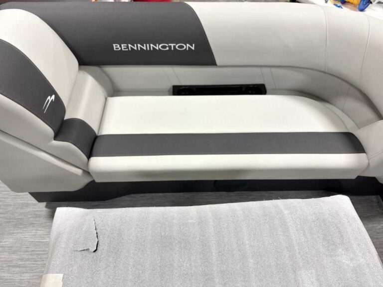 2026 Bennington 22SSR - SPECIAL PACKAGE US-ETWS9330J526 [photo 3]